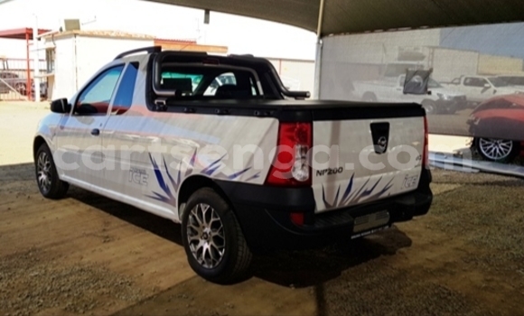 Acheter Occasion Voiture Nissan NP 300 Blanc à Bulembu, Hhohho Acheter Occasion Voiture Nissan NP 300 Blanc à Bulembu, Hhohho