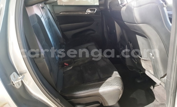 Acheter Occasion Voiture Jeep Grand Cherokee SRT8 Autre à Ezulwini, Hhohho Acheter Occasion Voiture Jeep Grand Cherokee SRT8 Autre à Ezulwini, Hhohho