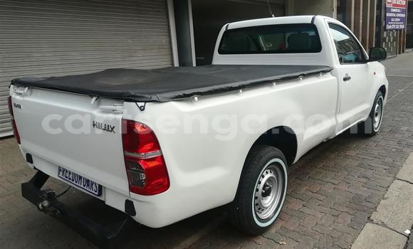 Acheter Occasion Voiture Toyota Hilux Blanc à Ezulwini, Hhohho Acheter Occasion Voiture Toyota Hilux Blanc à Ezulwini, Hhohho