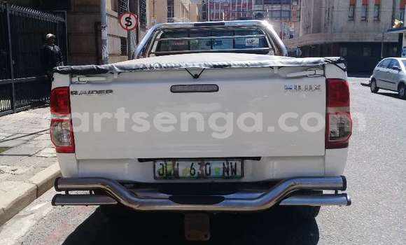 Acheter Occasion Voiture Toyota Hilux Blanc à Ezulwini, Hhohho Acheter Occasion Voiture Toyota Hilux Blanc à Ezulwini, Hhohho