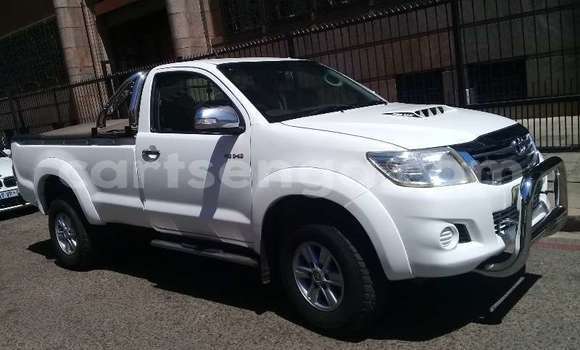 Acheter Occasion Voiture Toyota Hilux Blanc à Ezulwini, Hhohho Acheter Occasion Voiture Toyota Hilux Blanc à Ezulwini, Hhohho