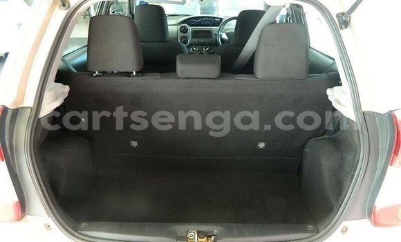 Nunua Ilio tumika Toyota Etios Silver Gari ndani ya Bulembu nchini Hhohho Nunua Ilio tumika Toyota Etios Silver Gari ndani ya Bulembu nchini Hhohho