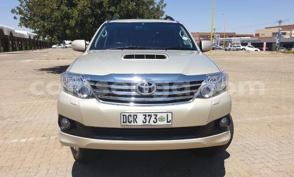 Buy Used Toyota Fortuner Silver Car in Manzini in Manzini Buy Used Toyota Fortuner Silver Car in Manzini in Manzini