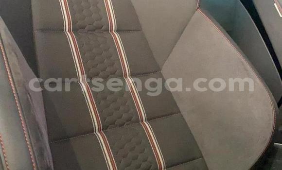 Nunua Ilio tumika Volkswagen Golf GTI White Gari ndani ya Manzini nchini Manzini Nunua Ilio tumika Volkswagen Golf GTI White Gari ndani ya Manzini nchini Manzini