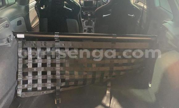 Nunua Ilio tumika Volkswagen Golf GTI White Gari ndani ya Manzini nchini Manzini Nunua Ilio tumika Volkswagen Golf GTI White Gari ndani ya Manzini nchini Manzini