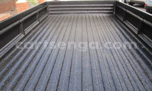 Buy Used Kia K7 White Car in Mbabane in Manzini Buy Used Kia K7 White Car in Mbabane in Manzini