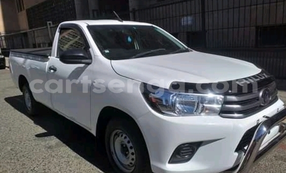 Buy Used Toyota Hilux White Car in Manzini in Manzini Buy Used Toyota Hilux White Car in Manzini in Manzini