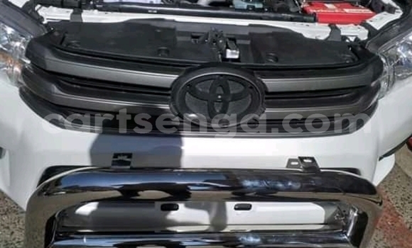 Buy Used Toyota Hilux White Car in Manzini in Manzini Buy Used Toyota Hilux White Car in Manzini in Manzini