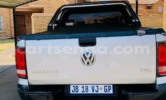 Buy Used Volkswagen Amarok Silver Car in Manzini in Manzini Buy Used Volkswagen Amarok Silver Car in Manzini in Manzini