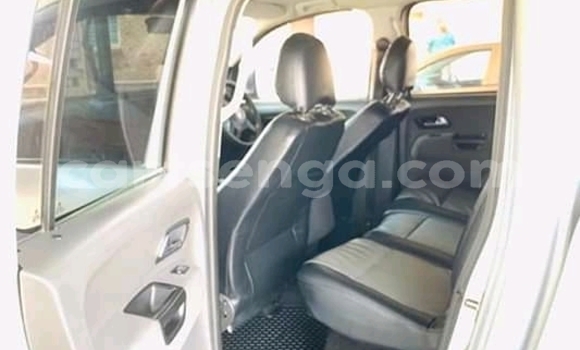 Buy Used Volkswagen Amarok Silver Car in Manzini in Manzini Buy Used Volkswagen Amarok Silver Car in Manzini in Manzini