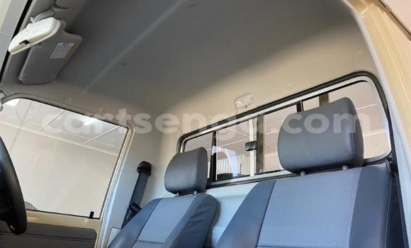 Nunua Ilio tumika Toyota Land Cruiser Brown Gari ndani ya Manzini nchini Manzini Nunua Ilio tumika Toyota Land Cruiser Brown Gari ndani ya Manzini nchini Manzini