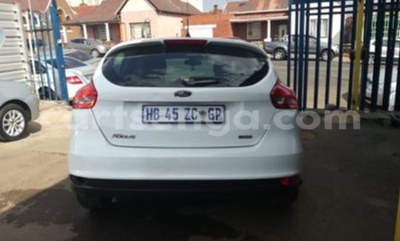 Buy Used Ford Focus White Car in Mbabane in Manzini Buy Used Ford Focus White Car in Mbabane in Manzini