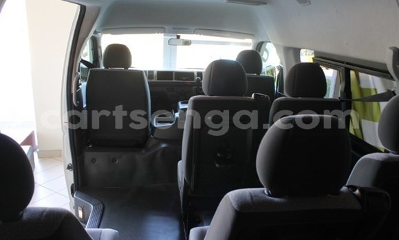 Acheter Occasion Voiture Toyota Raum Blanc à Bhunya, Manzini Acheter Occasion Voiture Toyota Raum Blanc à Bhunya, Manzini