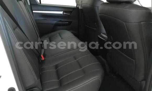 Buy Used Toyota Hilux White Car in Manzini in Manzini Buy Used Toyota Hilux White Car in Manzini in Manzini