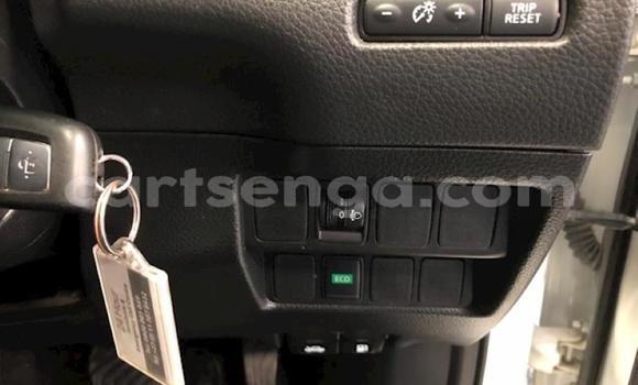 Buy Used Nissan Qashqai White Car in Manzini in Manzini Buy Used Nissan Qashqai White Car in Manzini in Manzini