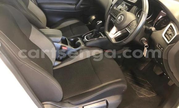 Buy Used Nissan Qashqai White Car in Manzini in Manzini Buy Used Nissan Qashqai White Car in Manzini in Manzini