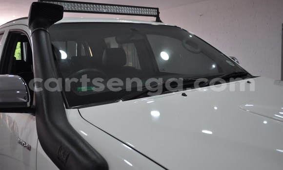 Buy Used Toyota Hilux White Car in Manzini in Manzini Buy Used Toyota Hilux White Car in Manzini in Manzini