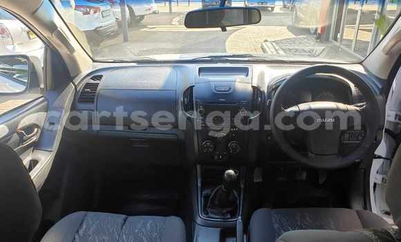 Buy Used Isuzu KB Silver Car in Mbabane in Manzini Buy Used Isuzu KB Silver Car in Mbabane in Manzini