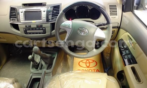 Buy Used Toyota Fortuner Silver Car in Mbabane in Manzini Buy Used Toyota Fortuner Silver Car in Mbabane in Manzini