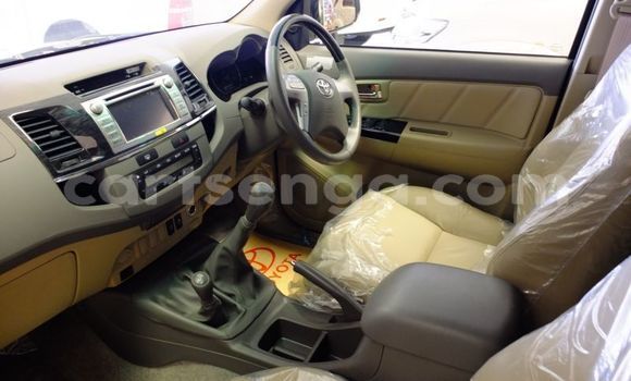 Buy Used Toyota Fortuner Silver Car in Mbabane in Manzini Buy Used Toyota Fortuner Silver Car in Mbabane in Manzini