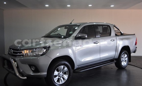 Nunua Ilio tumika Toyota Hilux Silver Gari ndani ya Mbabane nchini Manzini Nunua Ilio tumika Toyota Hilux Silver Gari ndani ya Mbabane nchini Manzini