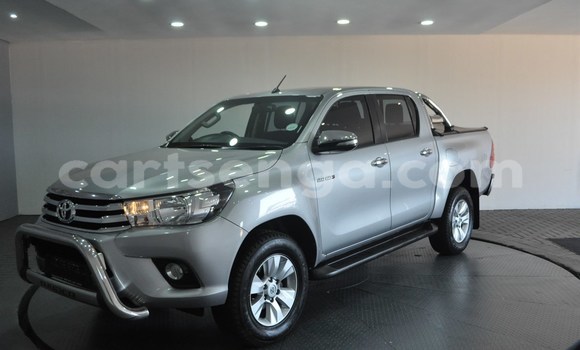 Buy Used Toyota Hilux Silver Car in Mbabane in Manzini Buy Used Toyota Hilux Silver Car in Mbabane in Manzini