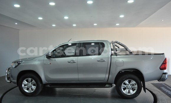 Buy Used Toyota Hilux Silver Car in Mbabane in Manzini Buy Used Toyota Hilux Silver Car in Mbabane in Manzini