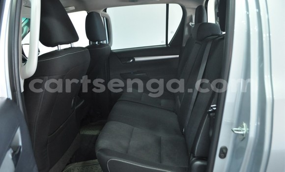 Buy Used Toyota Hilux Silver Car in Mbabane in Manzini Buy Used Toyota Hilux Silver Car in Mbabane in Manzini