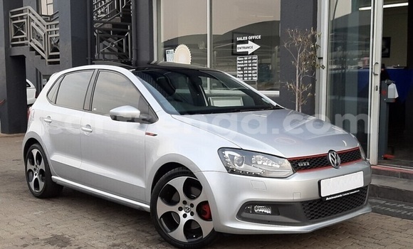 Nunua Ilio tumika Volkswagen Polo GTI Silver Gari ndani ya Mbabane nchini Manzini
