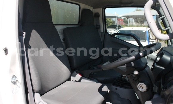 Buy Used Toyota Dyna White Car in Mbabane in Manzini Buy Used Toyota Dyna White Car in Mbabane in Manzini