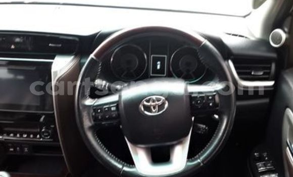Buy Used Toyota Fortuner White Car in Mbabane in Manzini Buy Used Toyota Fortuner White Car in Mbabane in Manzini