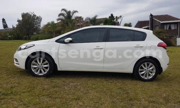 Buy Used Kia Cerato White Car in Manzini in Manzini Buy Used Kia Cerato White Car in Manzini in Manzini