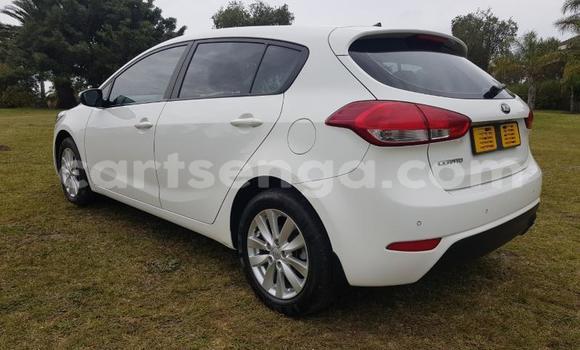 Buy Used Kia Cerato White Car in Manzini in Manzini Buy Used Kia Cerato White Car in Manzini in Manzini