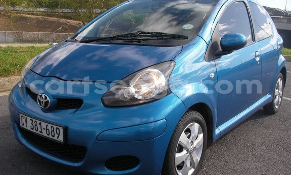 Buy Used Toyota Aygo Blue Car in Ezulwini in Hhohho Buy Used Toyota Aygo Blue Car in Ezulwini in Hhohho