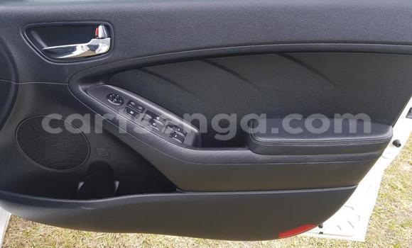 Buy Used Kia Cerato White Car in Manzini in Manzini Buy Used Kia Cerato White Car in Manzini in Manzini