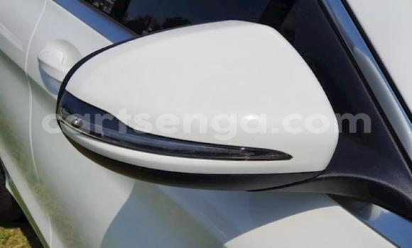 Nunua Ilio tumika Mercedes‒Benz C–Class White Gari ndani ya Manzini nchini Manzini Nunua Ilio tumika Mercedes‒Benz C–Class White Gari ndani ya Manzini nchini Manzini