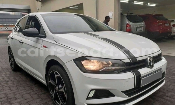 Buy Used Volkswagen Polo White Car in Mbabane in Manzini