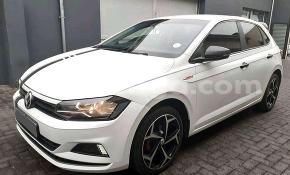 Buy Used Volkswagen Polo White Car in Mbabane in Manzini Buy Used Volkswagen Polo White Car in Mbabane in Manzini