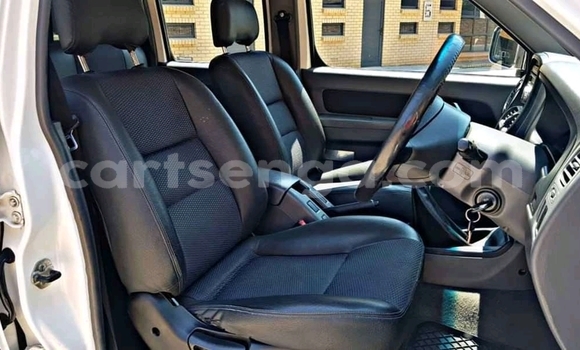 Buy Used Nissan NP 300 White Car in Mbabane in Manzini Buy Used Nissan NP 300 White Car in Mbabane in Manzini