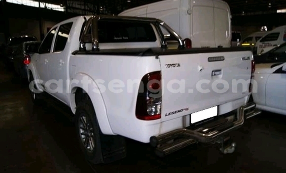 Buy Used Toyota Hilux White Car in Mbabane in Manzini Buy Used Toyota Hilux White Car in Mbabane in Manzini