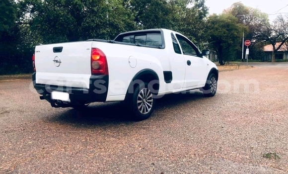 Buy Used Opel Corsa White Car in Mbabane in Manzini Buy Used Opel Corsa White Car in Mbabane in Manzini