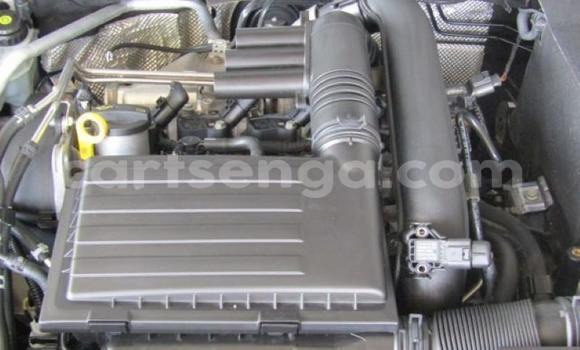 Nunua Ilio tumika Volkswagen Jetta White Gari ndani ya Manzini nchini Manzini Nunua Ilio tumika Volkswagen Jetta White Gari ndani ya Manzini nchini Manzini