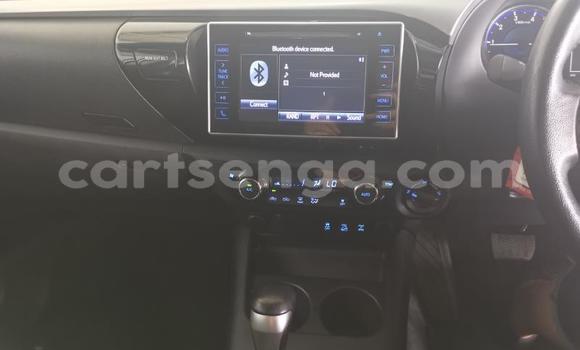 Buy Used Toyota Hilux Silver Car in Manzini in Manzini Buy Used Toyota Hilux Silver Car in Manzini in Manzini