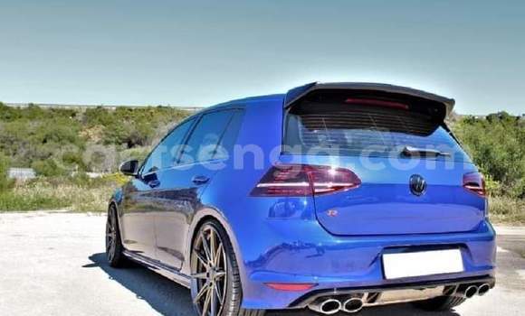 Buy Used Volkswagen Golf R Blue Car in Mankayane in Manzini Buy Used Volkswagen Golf R Blue Car in Mankayane in Manzini