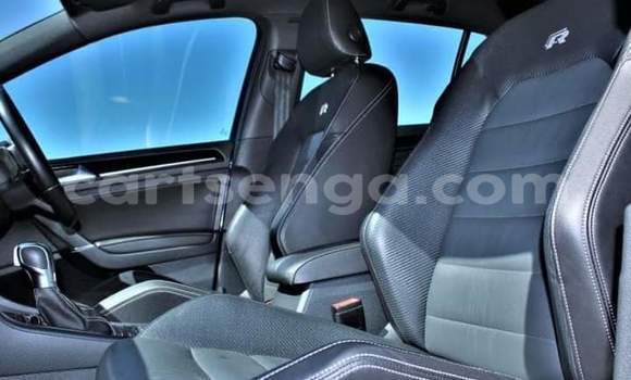 Buy Used Volkswagen Golf R Blue Car in Mankayane in Manzini Buy Used Volkswagen Golf R Blue Car in Mankayane in Manzini