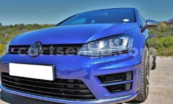 Buy Used Volkswagen Golf R Blue Car in Mankayane in Manzini Buy Used Volkswagen Golf R Blue Car in Mankayane in Manzini