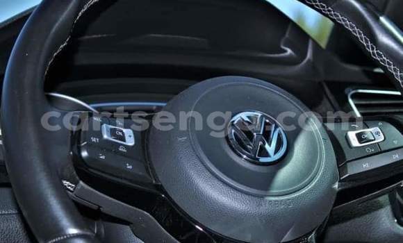 Buy Used Volkswagen Golf R Blue Car in Mankayane in Manzini Buy Used Volkswagen Golf R Blue Car in Mankayane in Manzini