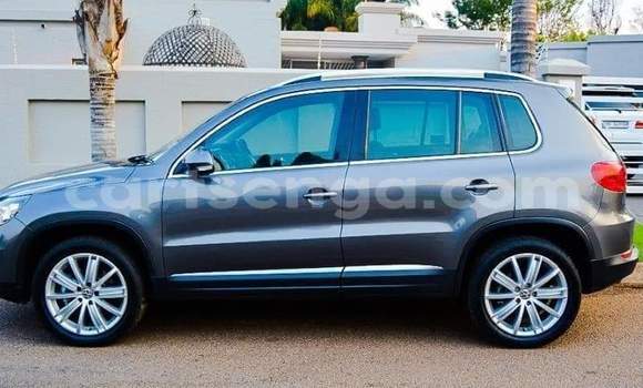 Nunua Ilio tumika Volkswagen Tiguan Black Gari ndani ya Mankayane nchini Manzini Nunua Ilio tumika Volkswagen Tiguan Black Gari ndani ya Mankayane nchini Manzini