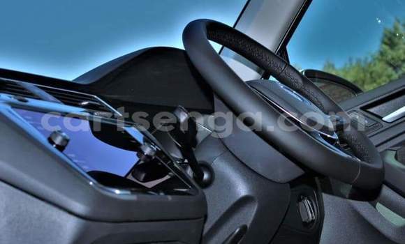 Nunua Ilio tumika Volkswagen Tiguan Silver Gari ndani ya Manzini nchini Manzini Nunua Ilio tumika Volkswagen Tiguan Silver Gari ndani ya Manzini nchini Manzini