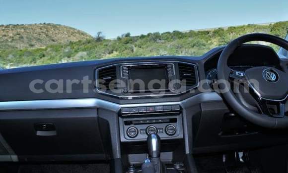 Nunua Ilio tumika Volkswagen Amarok Silver Gari ndani ya Mbabane nchini Manzini Nunua Ilio tumika Volkswagen Amarok Silver Gari ndani ya Mbabane nchini Manzini
